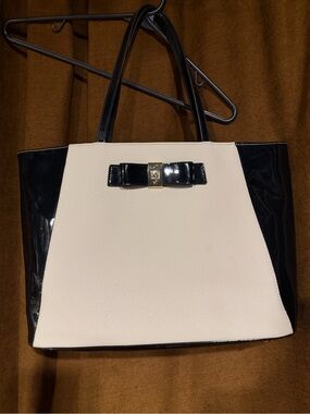 Anne Klein Cream and Black Patent Bow Tote